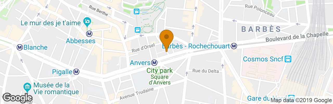 Saint Pierre Hotel Paris 