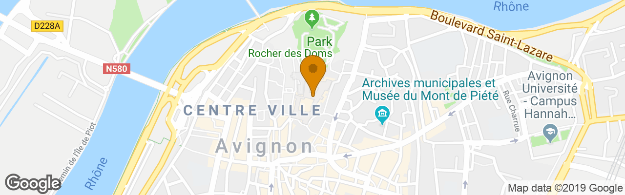 B&b A L Ombre Du Palais 