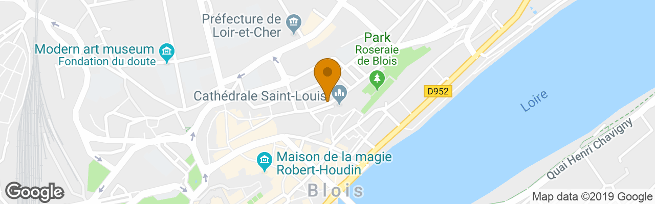 Bed and Breakfast Au 16 Place Saint Louis 