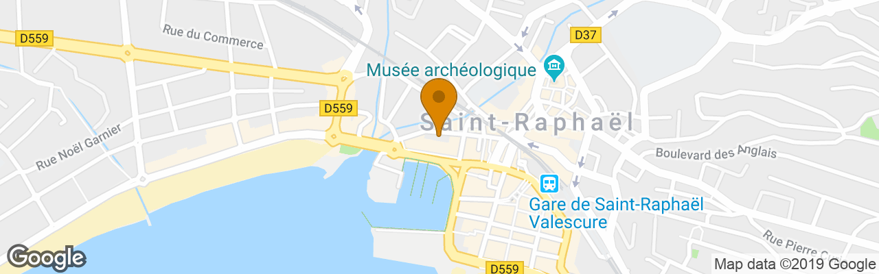 Unique Hôtel Et Résidence 