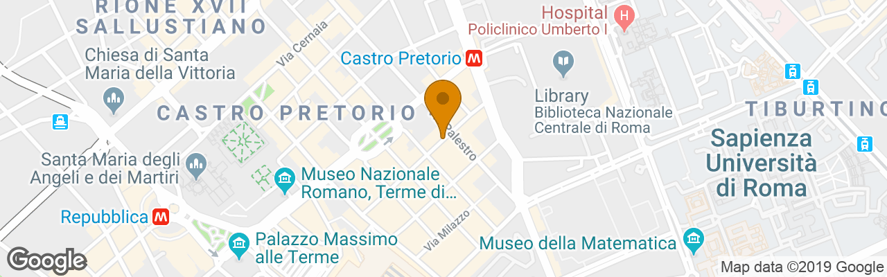 Alessandro Palace Hostel & Bar 