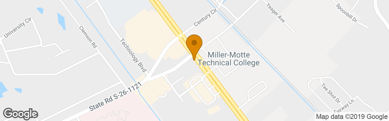 Hotel Crossroads Inn and Suites 