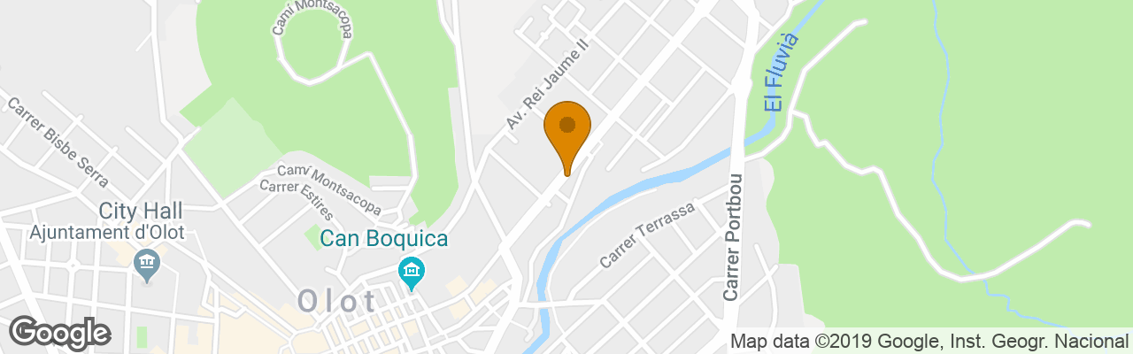 Apartamentos Entre Volcans 