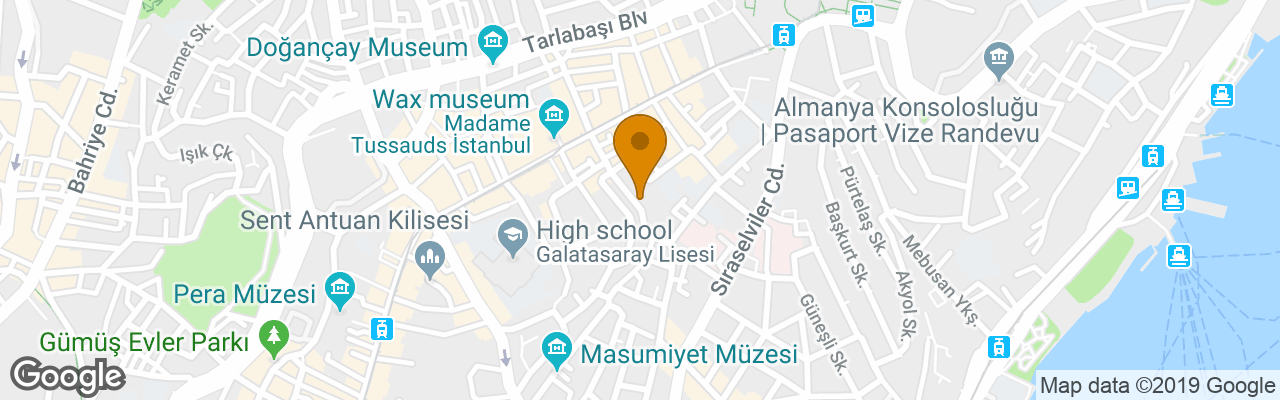 Hotel Room Mate Emir 