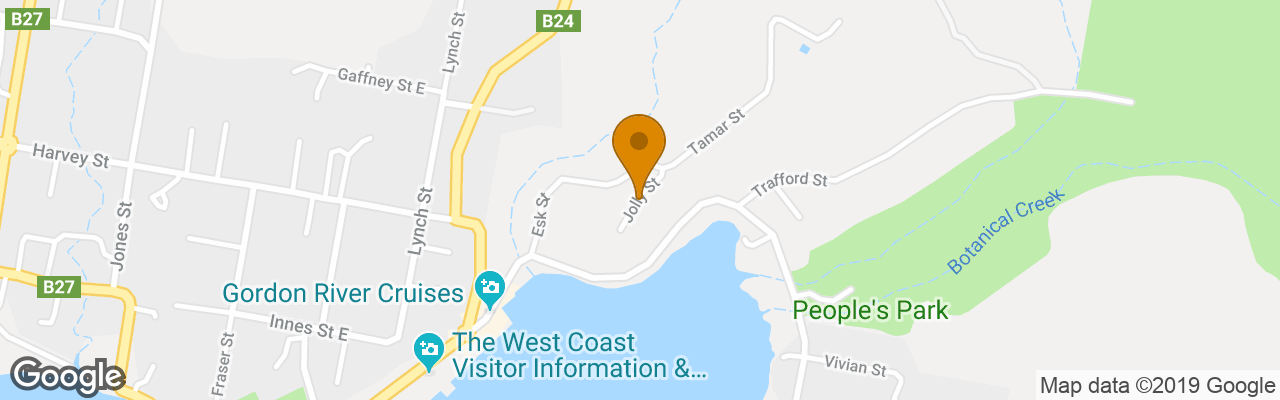 Hotel Strahan Village