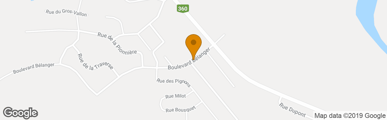 Hotel Au Pied du Mont Sainte Anne Condominiums