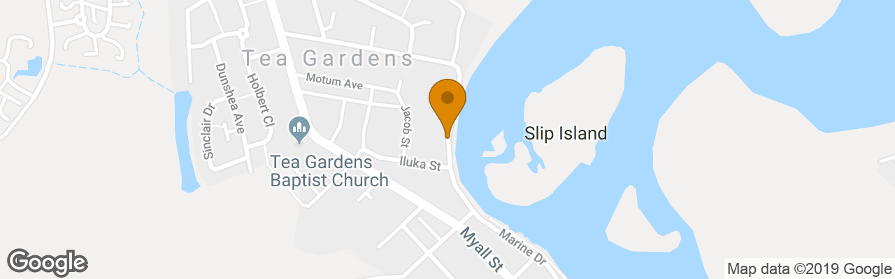 Hotel Oaks Boathouse Tea Gardens