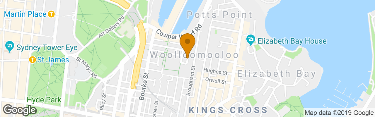 Mariners Court Hotel