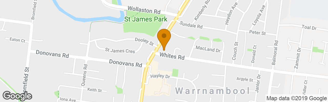 Hopkins House Motel & Apartments