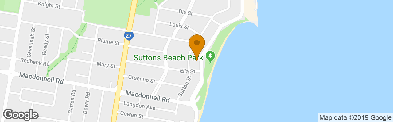 Beach House On Suttons