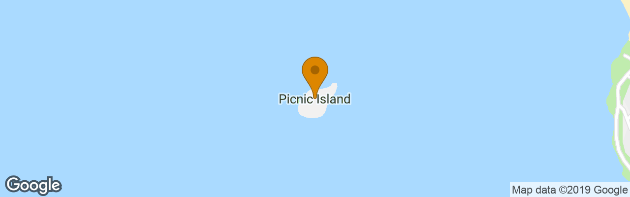 Resort Picnic Island