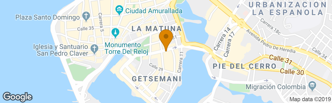 Hotel Media Luna Hostel