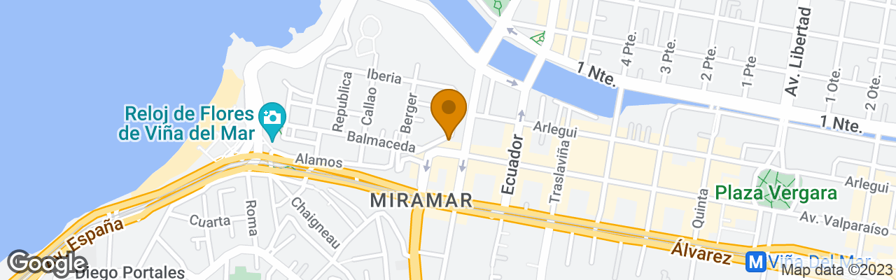 Hotel Hostal Little Castle