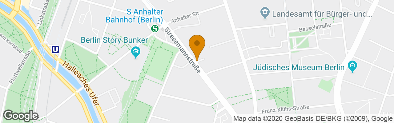 Three Little Pigs Hostel