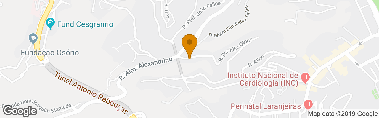 Hospedaria Hennessy House 