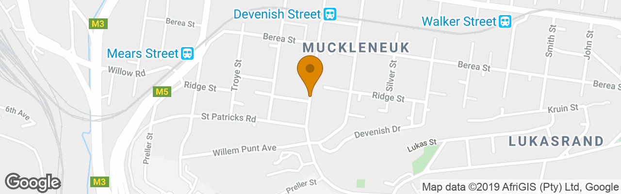 Pension Treetops & Treats Guest House