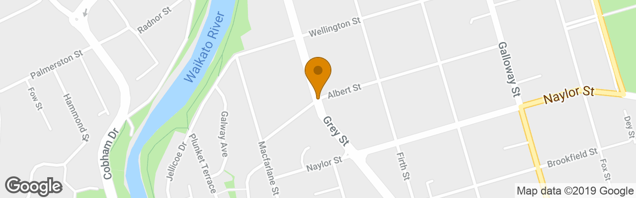 Hotel Albert Court Motor Lodge