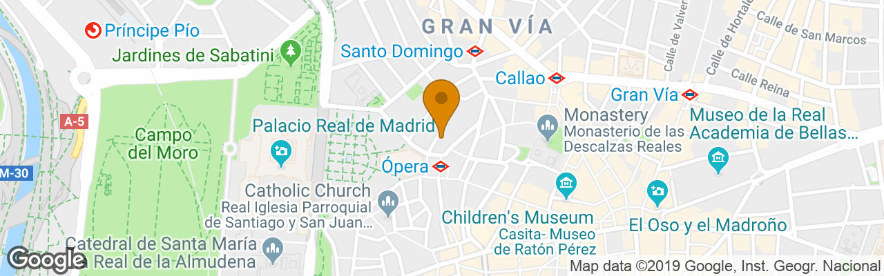 Hotel Room Mate Mario 