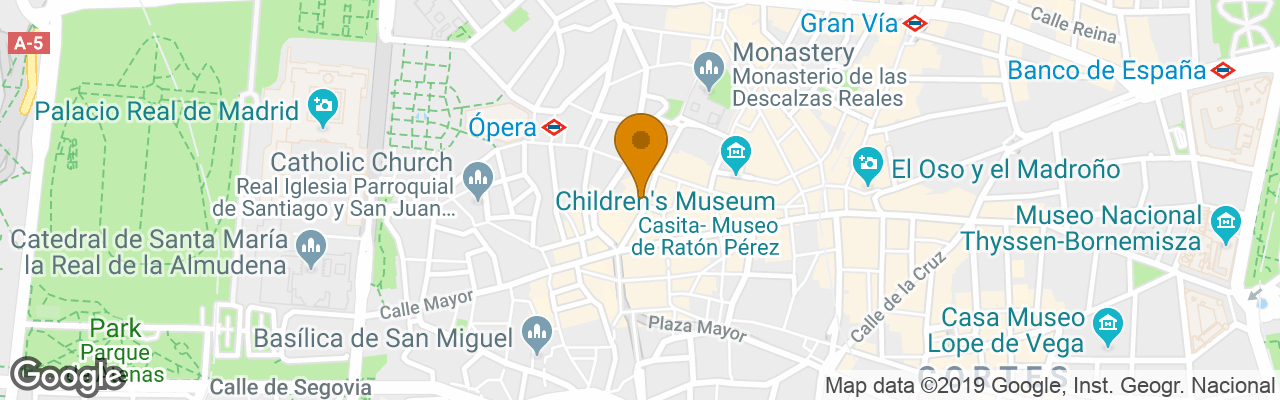 Sol Square Apartments 