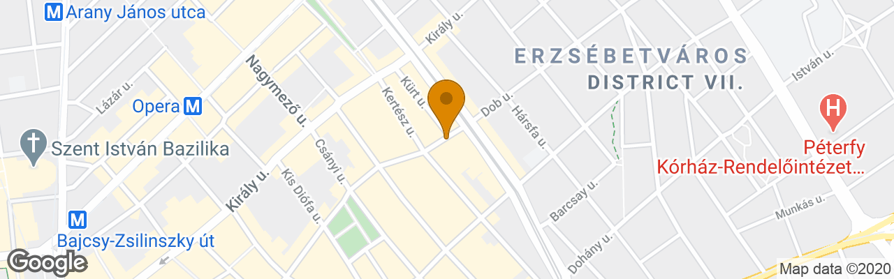 Queen's Court Hotel & Residence