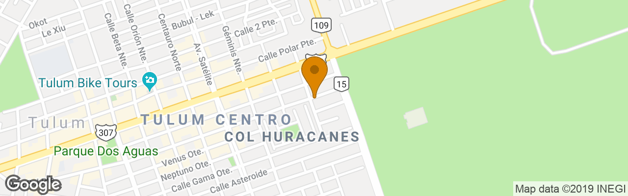 Quintana Roots Hostel 