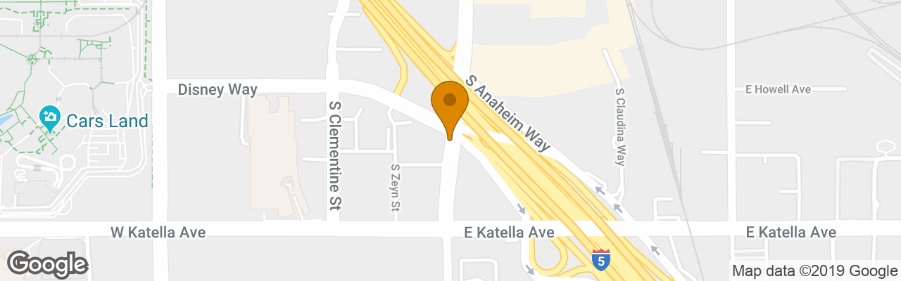 Peacock Suites Hotel 