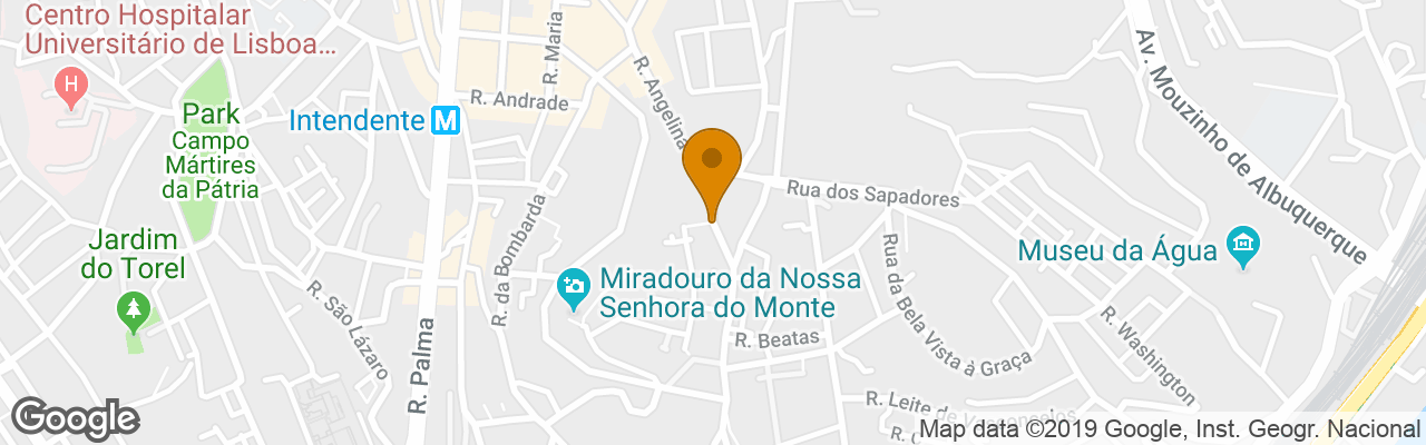 Sweetromantic Attic in the Heart of Lisbon 