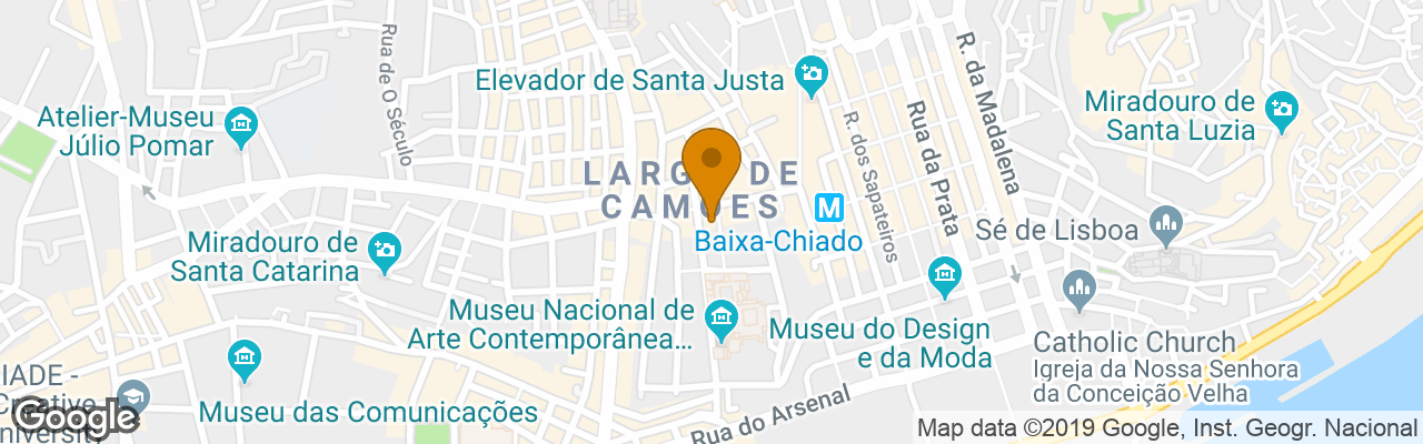 Flora Chiado Apartments 