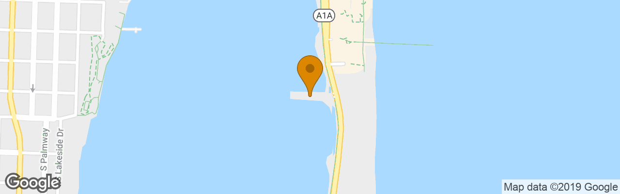 Hotel Palm Beach Waterfront Suites 