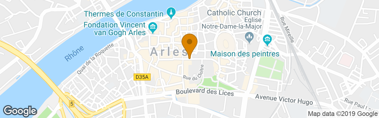 Hôtel Saint Trophime 